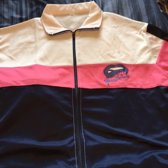 Sweat suits - Picture 6 of 8